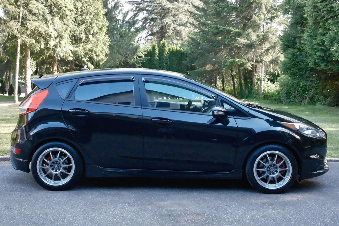 2014 Ford Fiesta - Image 3 of 31
