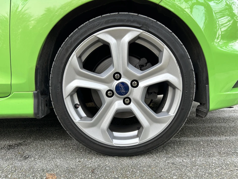 2014 Ford Fiesta - Image 27 of 31