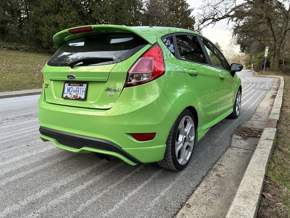 2014 Ford Fiesta - Image 8 of 31