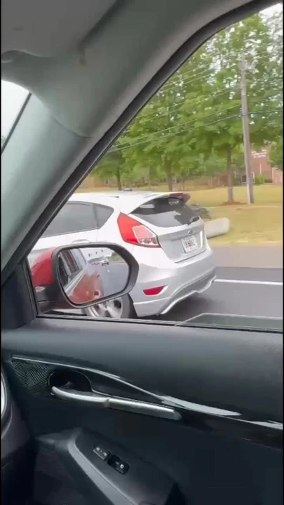 2014 Ford Fiesta - Image 3 of 3