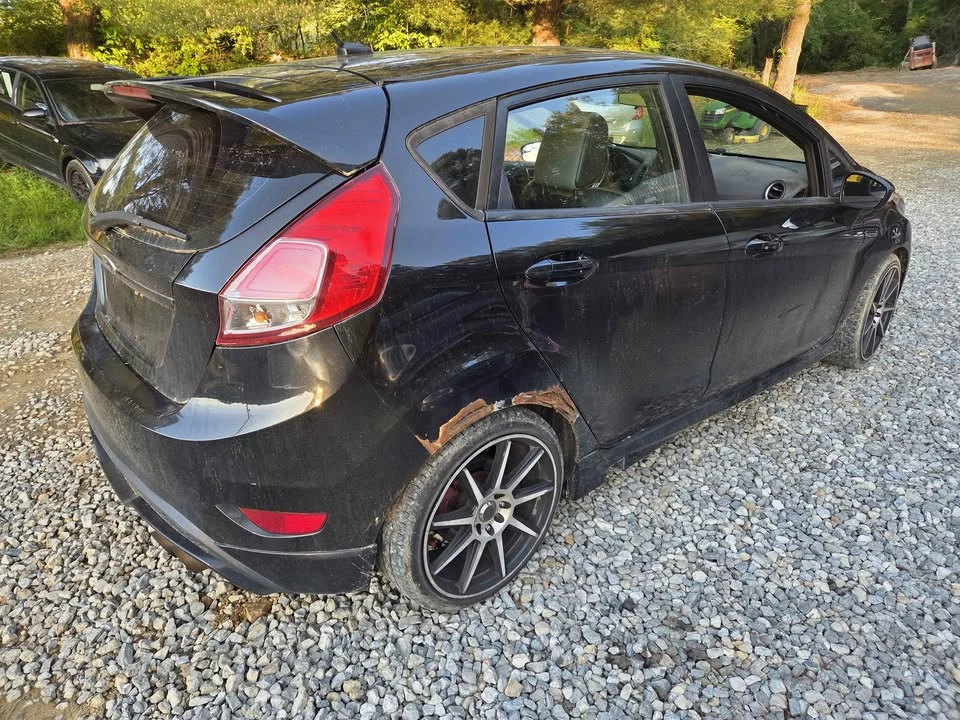 2014 Ford Fiesta - Image 4 of 8