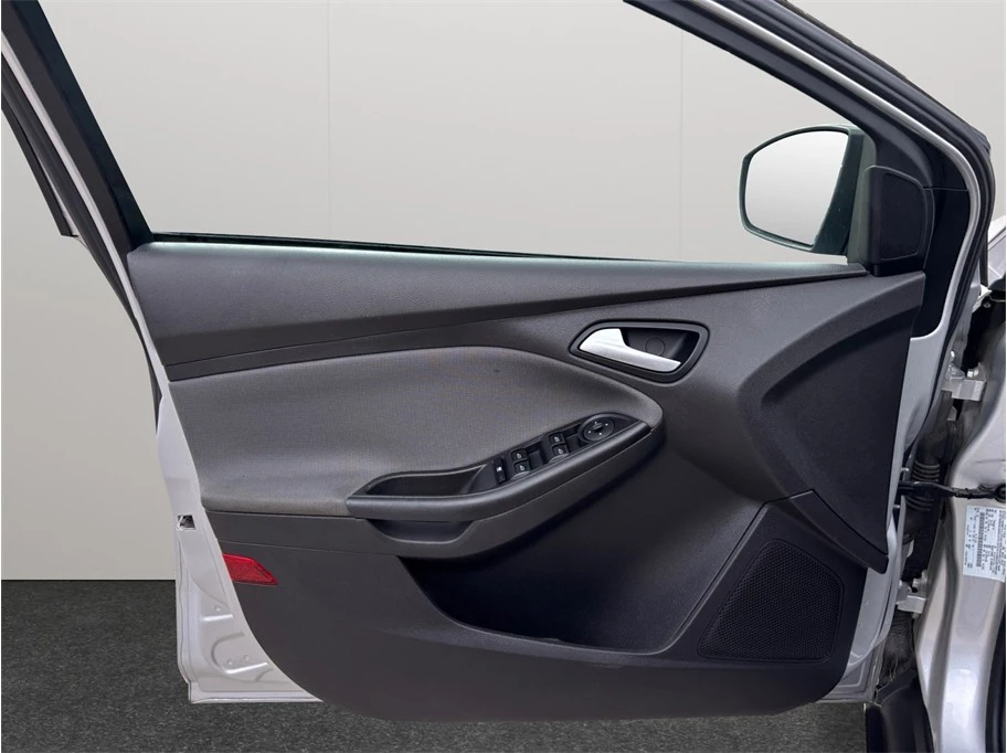 2014 Ford Focus 3rd Gen - Image 14 of 21