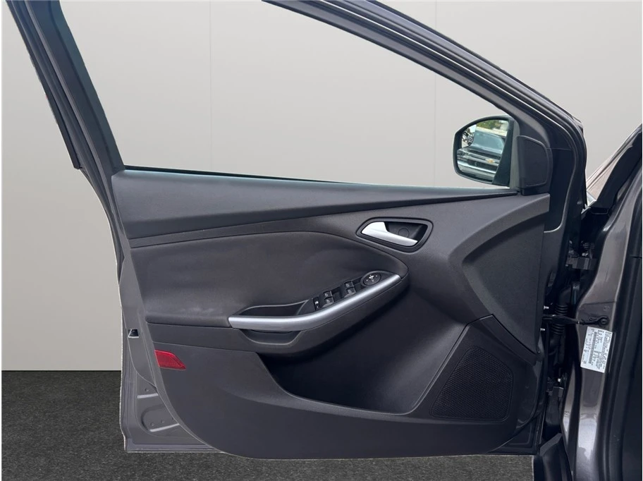 2014 Ford Focus 3rd Gen - Image 19 of 21