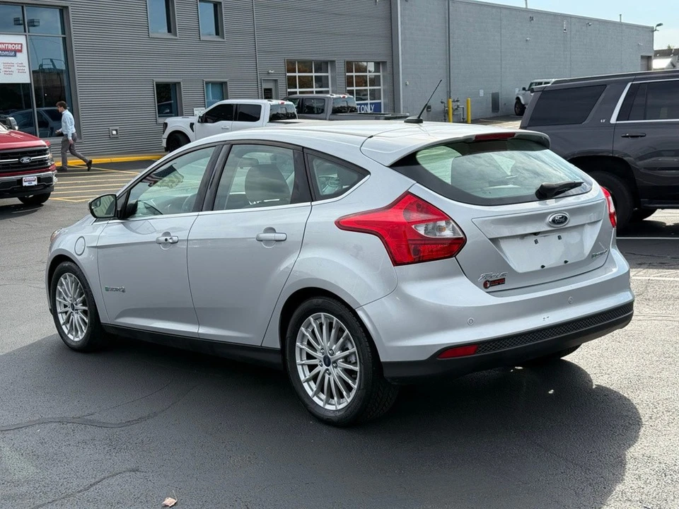 2014 Ford Focus 3rd Gen - Image 5 of 12