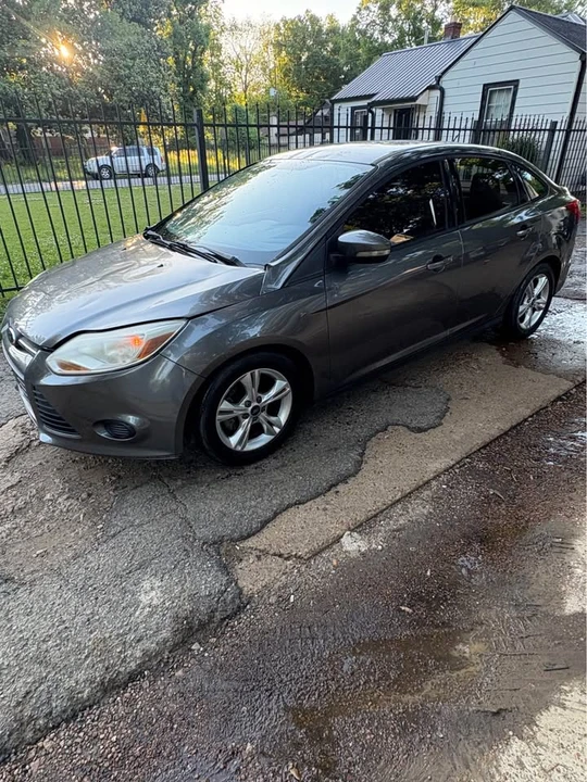 2014 Ford Focus 3rd Gen - Image 2 of 6