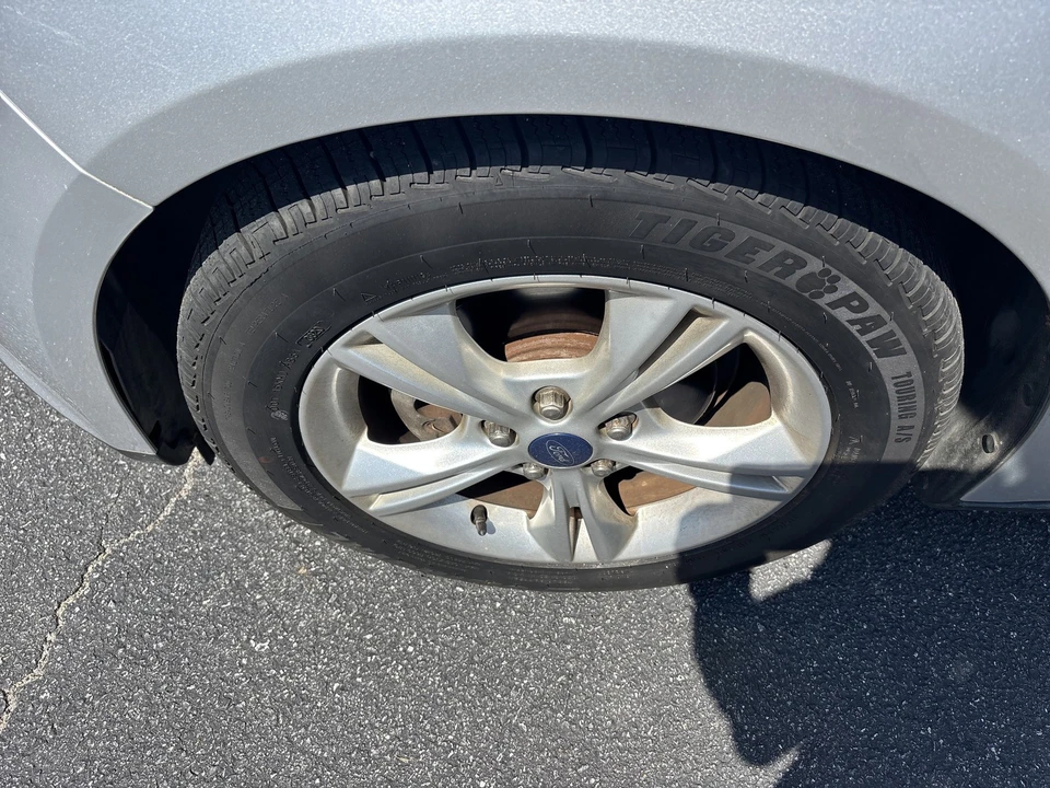 2014 Ford Focus 3rd Gen - Image 8 of 12