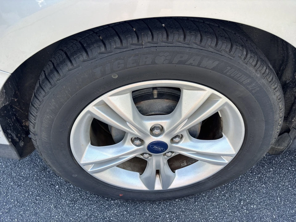 2014 Ford Focus 3rd Gen - Image 11 of 12