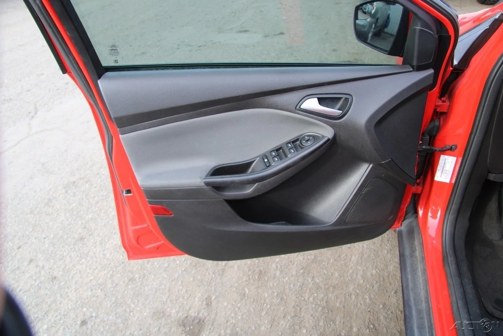 2014 Ford Focus 3rd Gen - Image 11 of 21