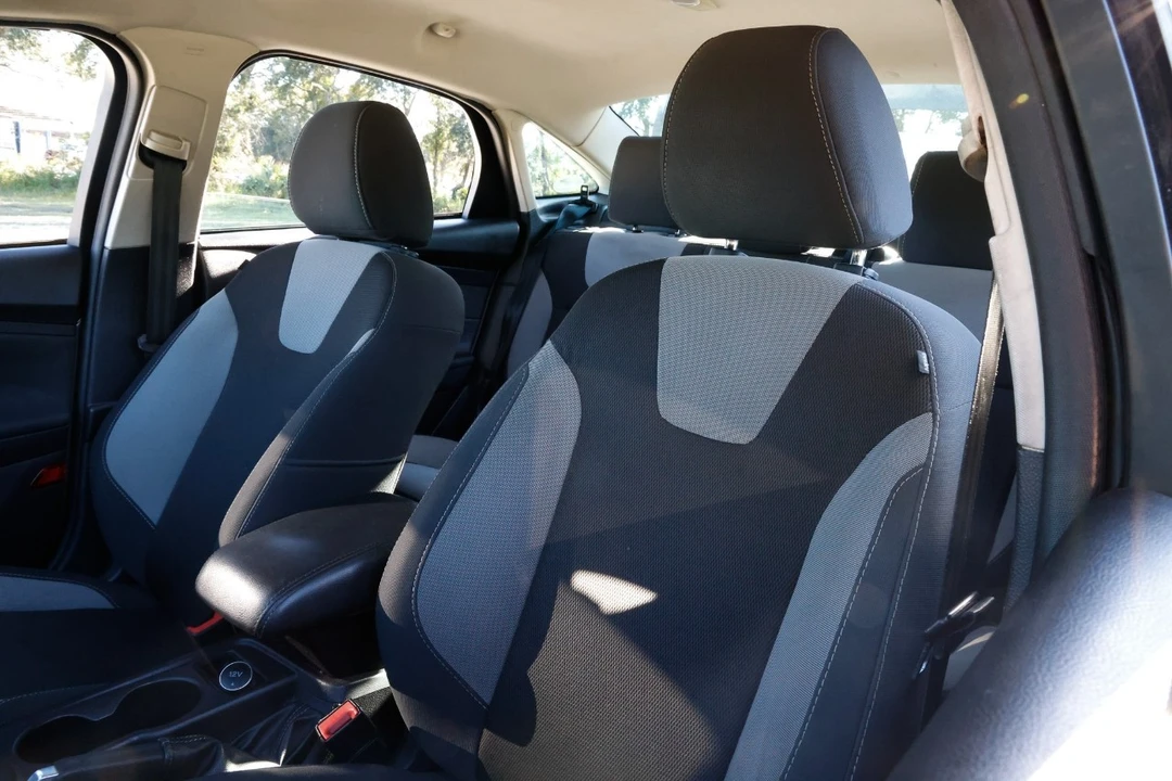 2014 Ford Focus 3rd Gen - Image 6 of 12