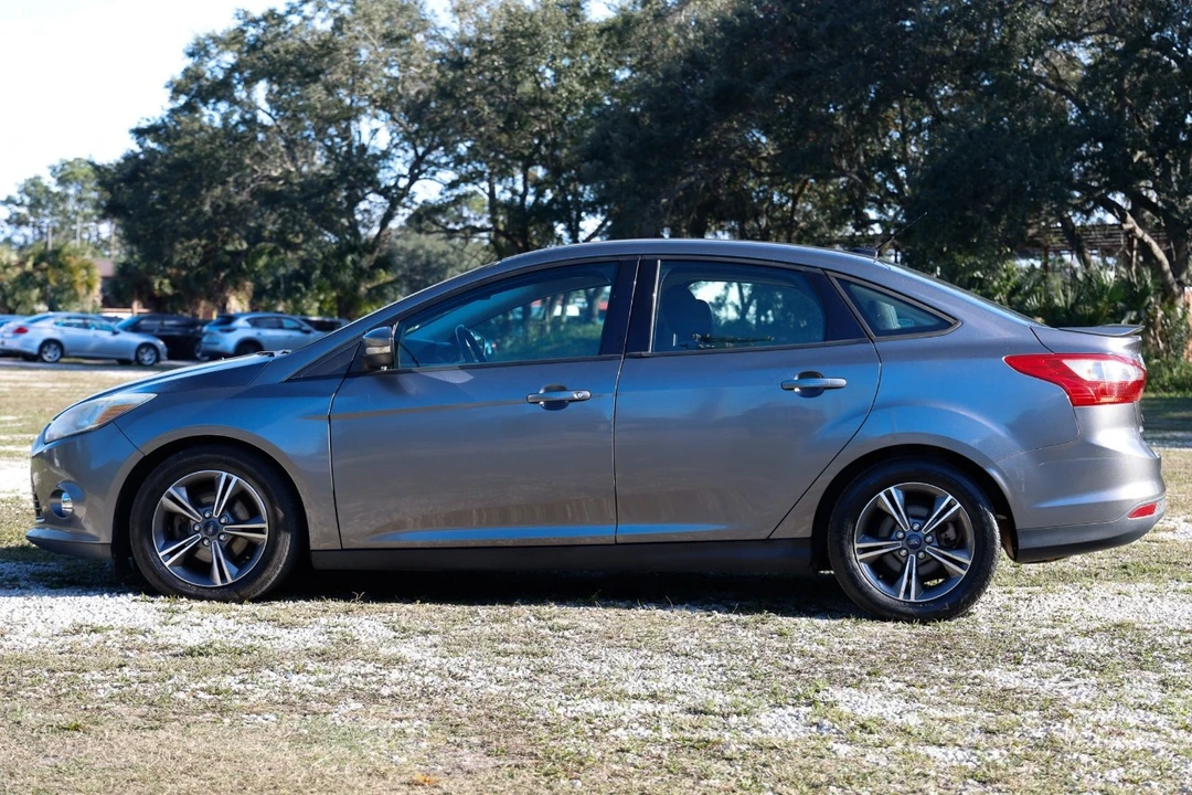 2014 Ford Focus 3rd Gen - Image 3 of 12