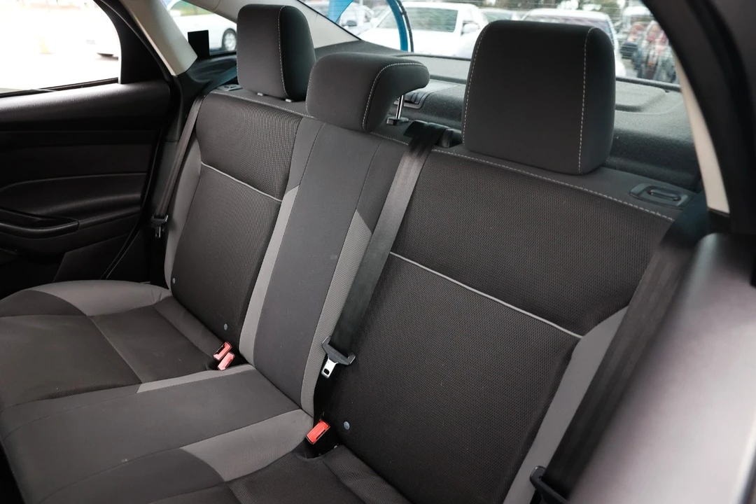 2014 Ford Focus 3rd Gen - Image 8 of 12