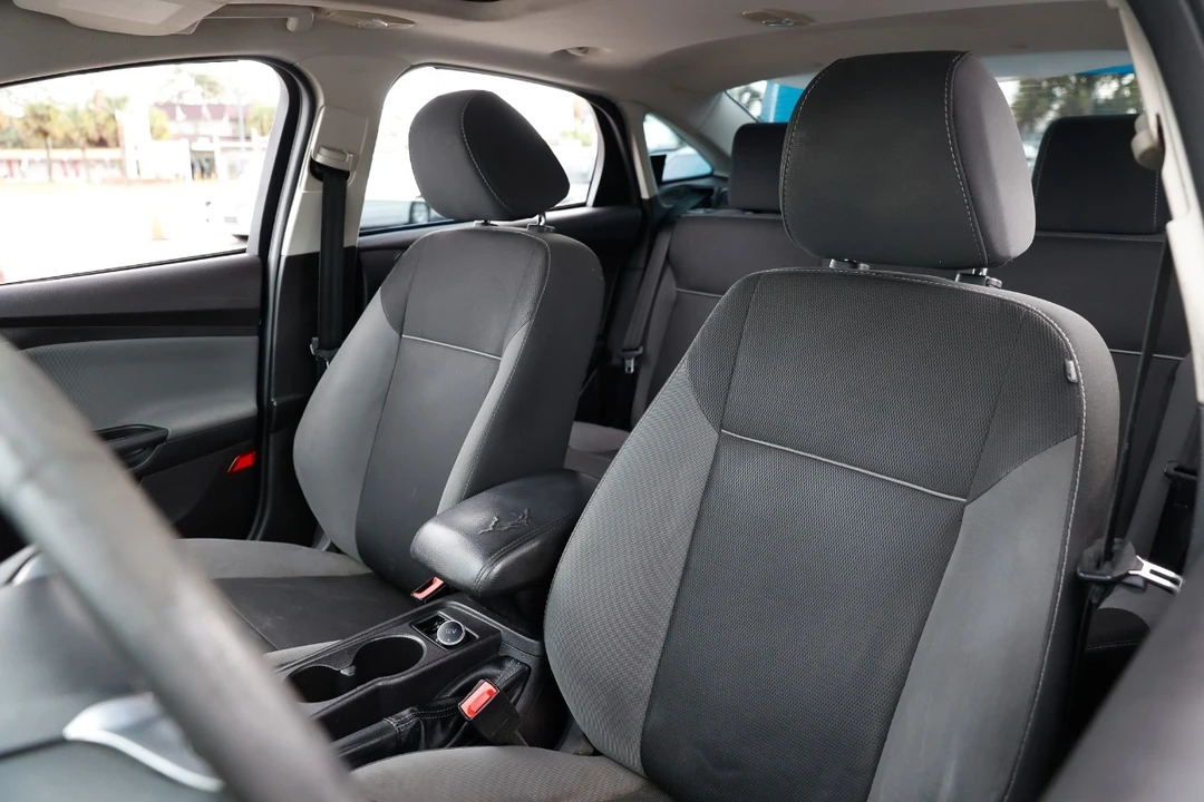 2014 Ford Focus 3rd Gen - Image 6 of 12
