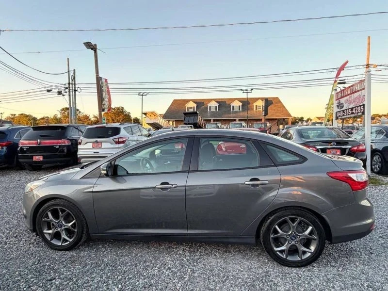 2014 Ford Focus 3rd Gen - Image 5 of 12