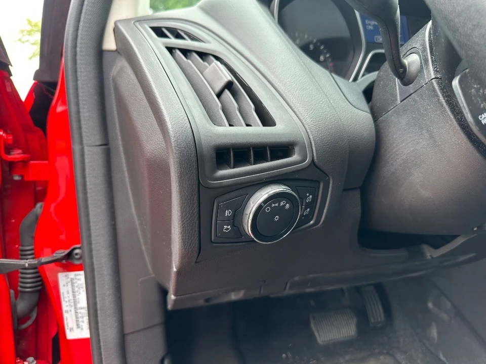 2014 Ford Focus 3rd Gen - Image 17 of 21