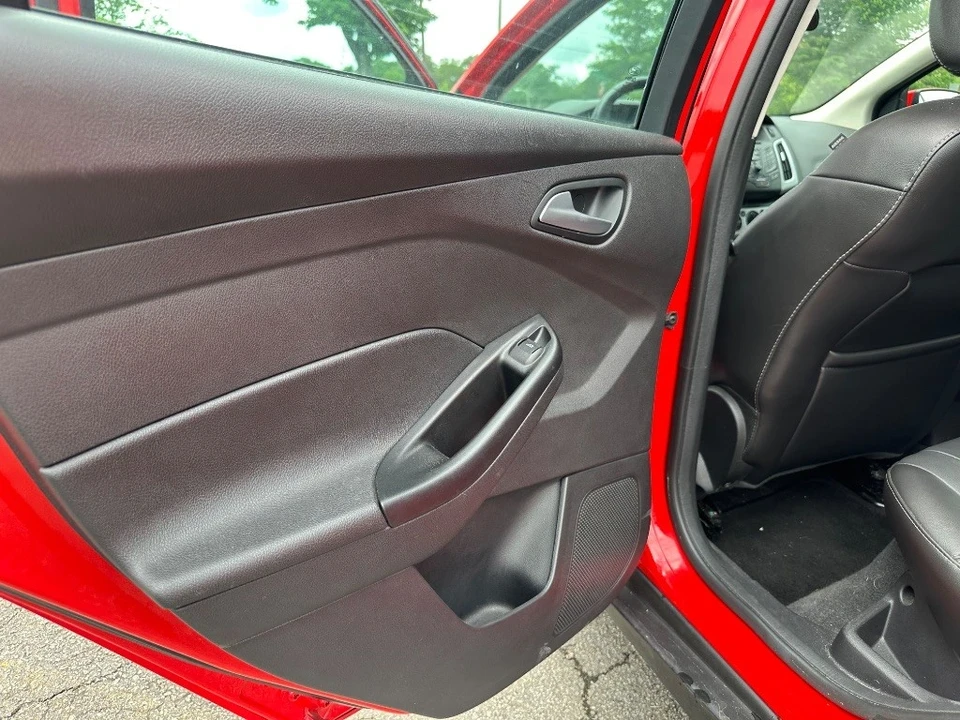 2014 Ford Focus 3rd Gen - Image 14 of 15
