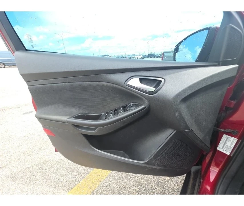2014 Ford Focus 3rd Gen - Image 9 of 12