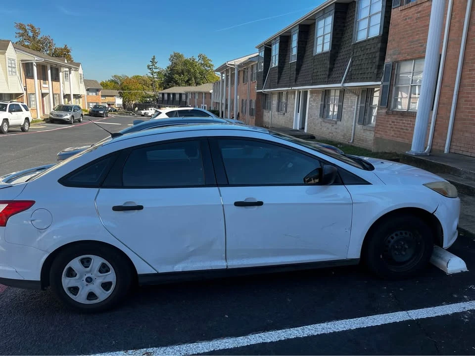 2014 Ford Focus 3rd Gen - Image 2 of 4