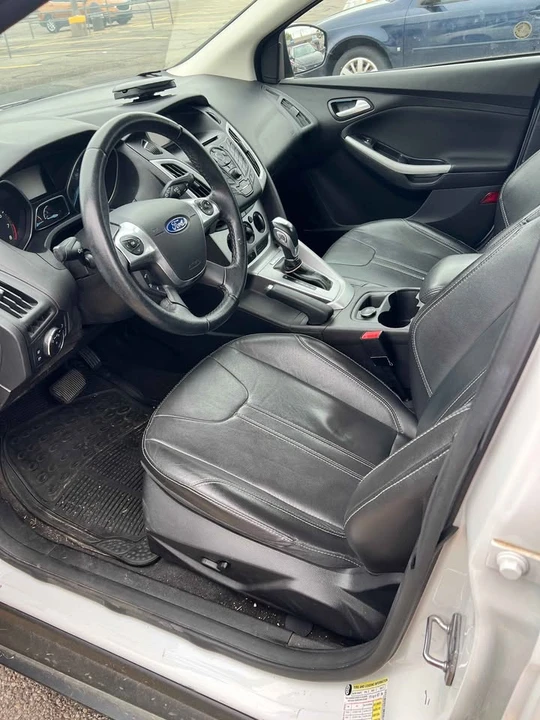 2014 Ford Focus 2nd Gen - Image 10 of 14