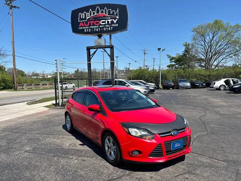 2014 Ford Focus SE Hatchback