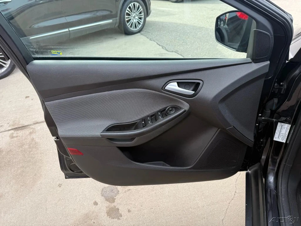 2014 Ford Focus 3rd Gen - Image 15 of 21