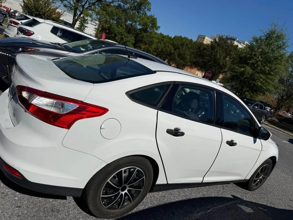 2014 Ford Focus 3rd Gen - Image 5 of 6