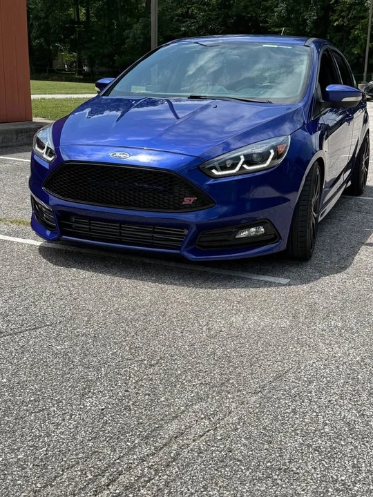 2014 Ford Focus 3rd Gen - Image 2 of 10