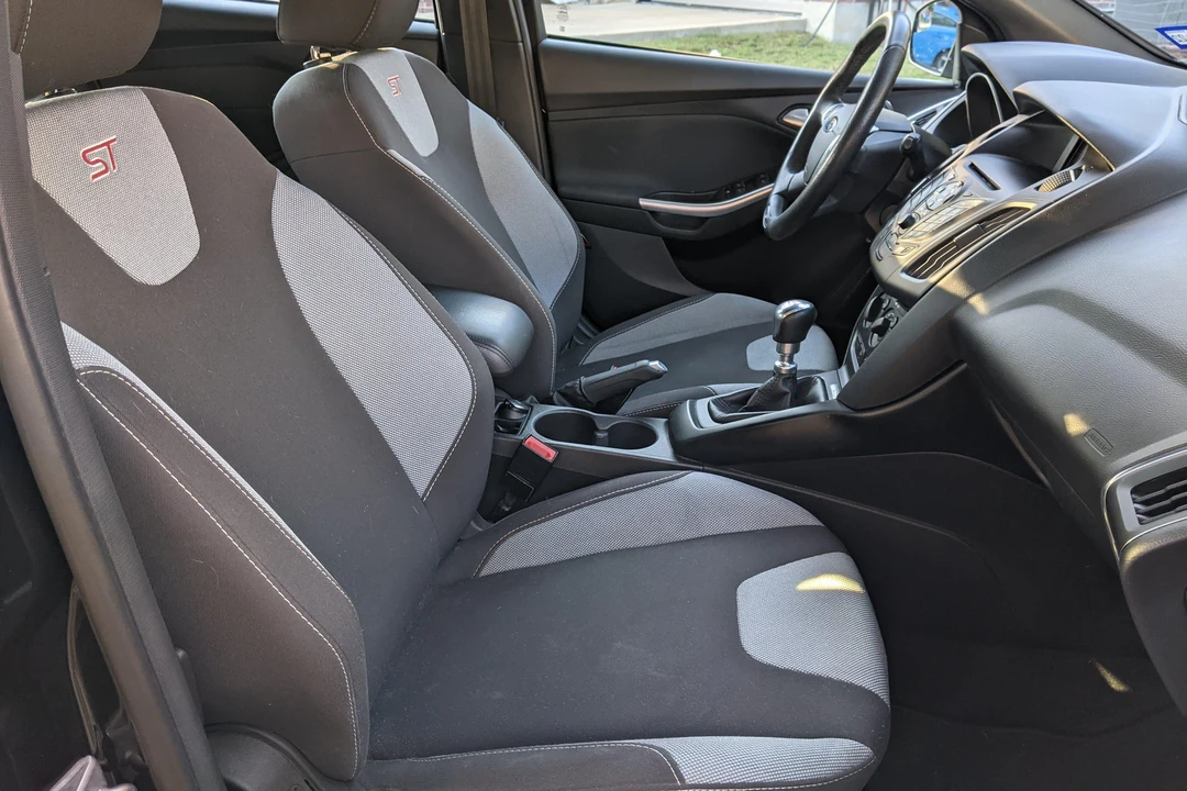 2014 Ford Focus 3rd Gen - Image 25 of 31