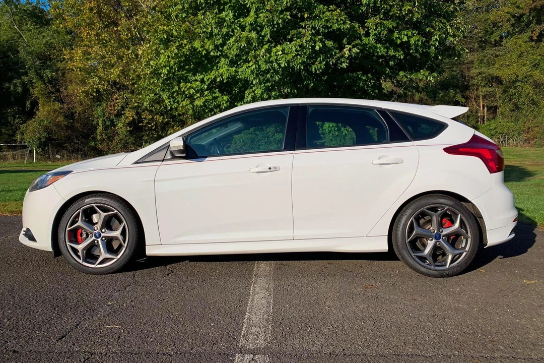2014 Ford Focus 3rd Gen - Image 2 of 31