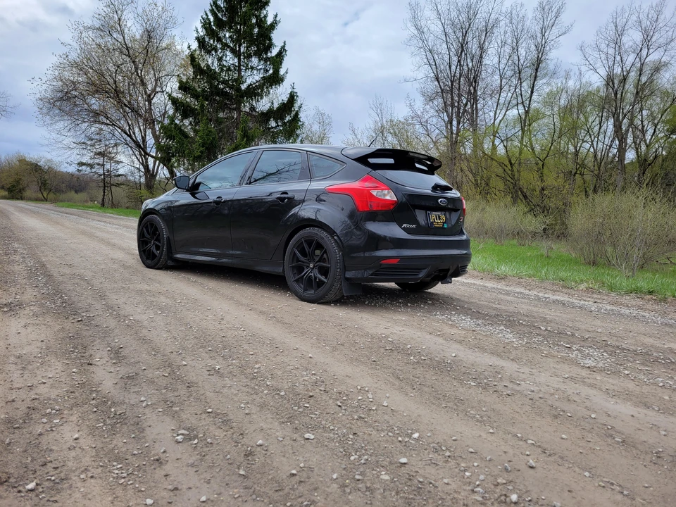 2014 Ford Focus ST 3rd Gen - Image 16 of 31