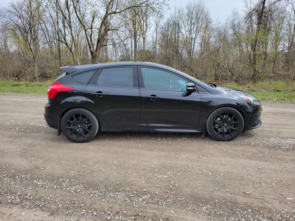 2014 Ford Focus ST 3rd Gen - Image 24 of 31
