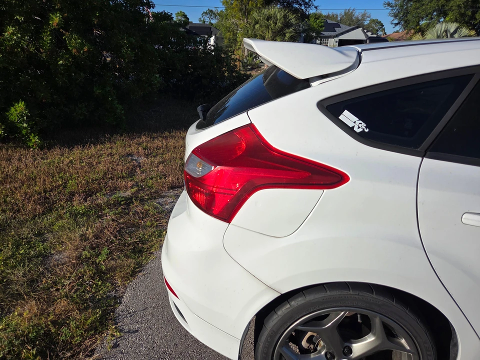 2014 Ford Focus ST 3rd Gen - Image 26 of 31