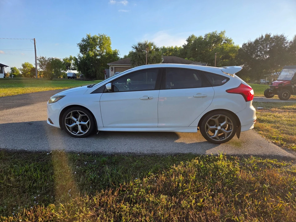 2014 Ford Focus ST 3rd Gen - Image 8 of 31
