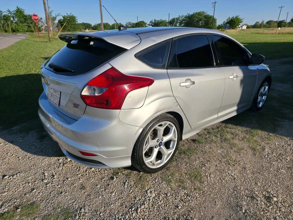 2014 Ford Focus ST 3rd Gen - Image 5 of 9
