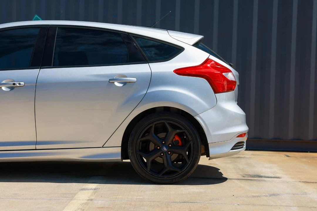 2014 Ford Focus ST 3rd Gen - Image 26 of 31