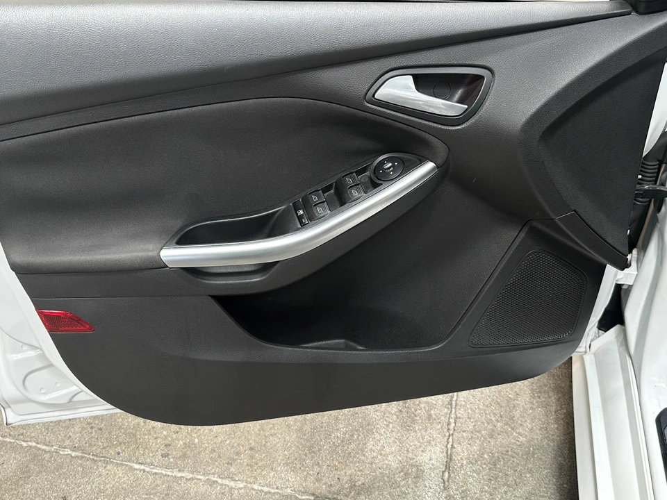 2014 Ford Focus ST 3rd Gen - Image 2 of 31