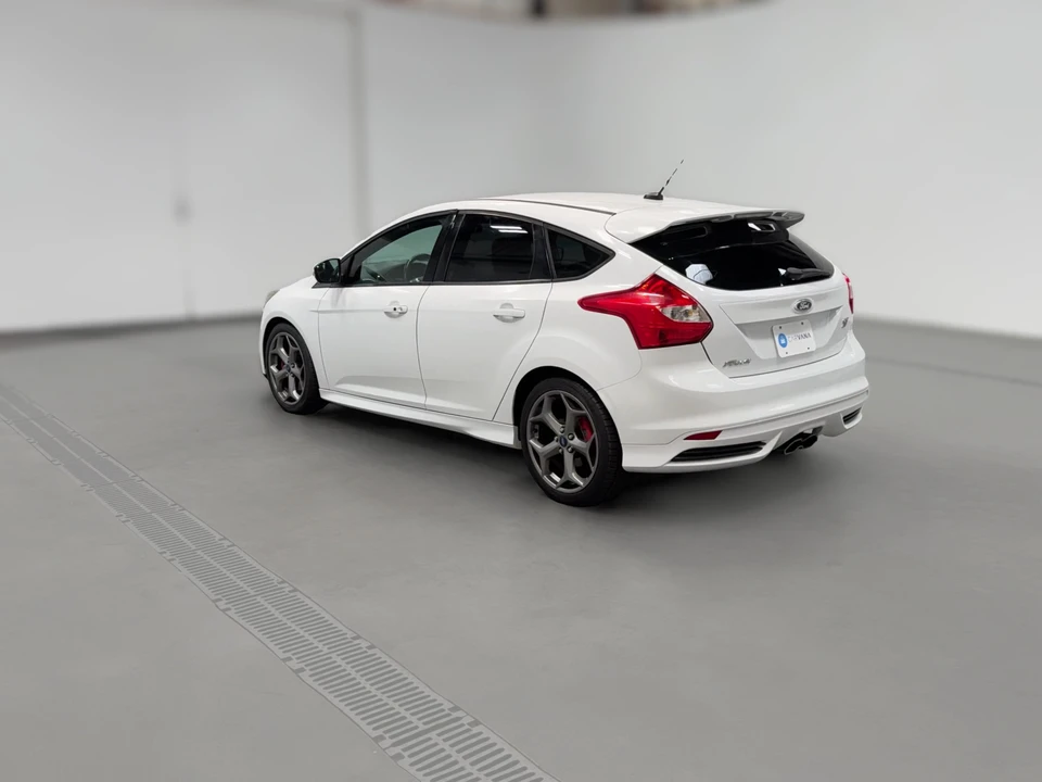 2014 Ford Focus ST 3rd Gen - Image 29 of 31