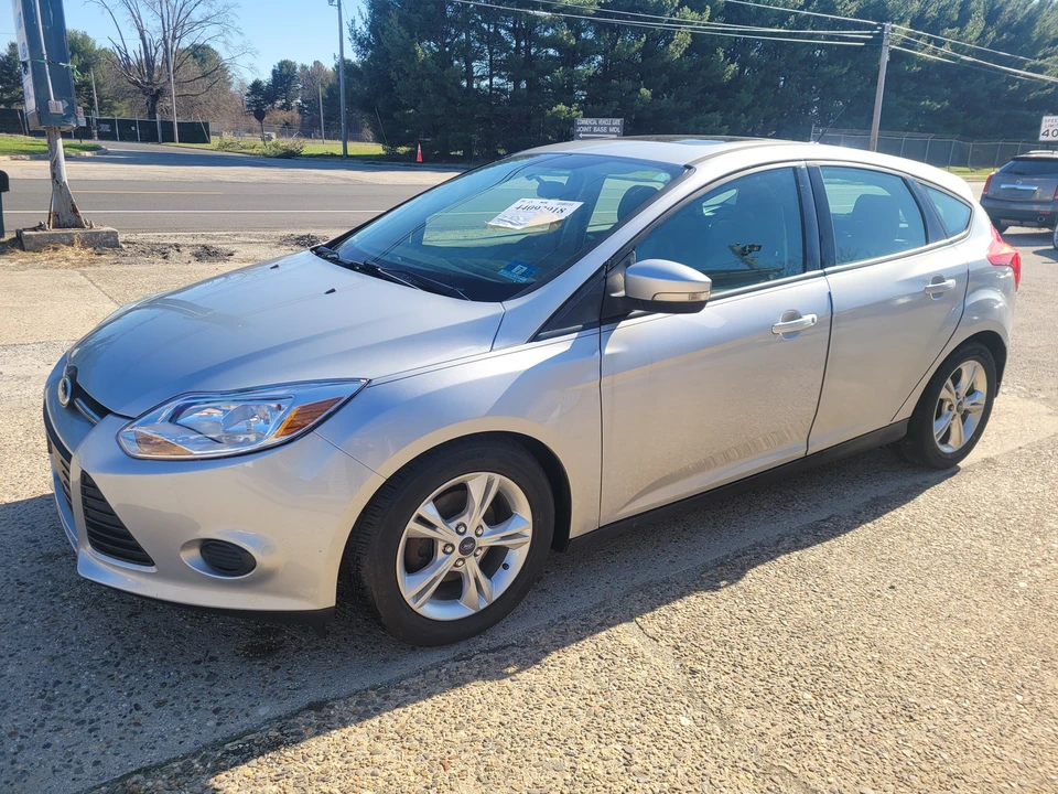 2014 Ford Focus 3rd Gen - Image 2 of 21