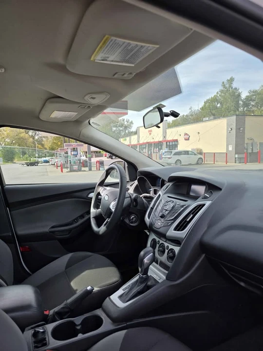 2014 Ford Focus 3rd Gen - Image 9 of 12