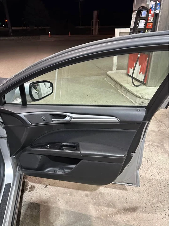 2014 Ford Fusion 2nd Gen - Image 9 of 16