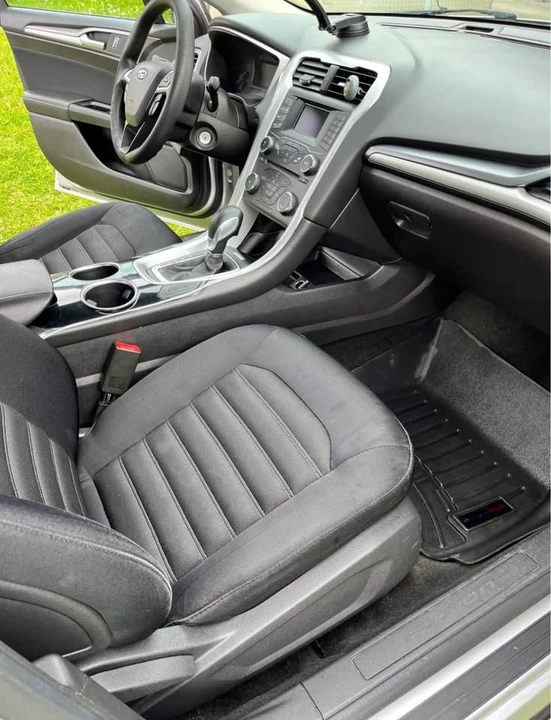 2014 Ford Fusion 2nd Gen - Image 15 of 16