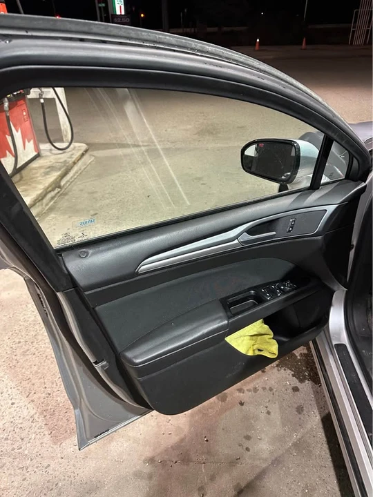 2014 Ford Fusion 2nd Gen - Image 10 of 16