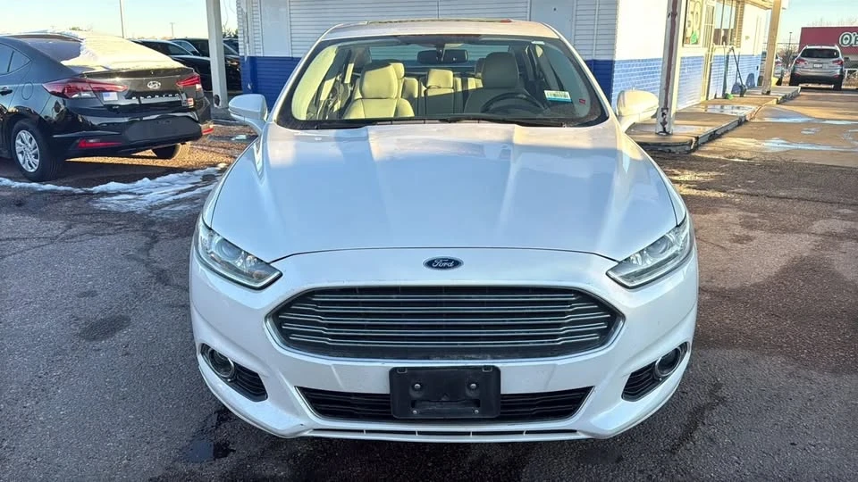 2014 Ford Fusion 2nd Gen - Image 2 of 18
