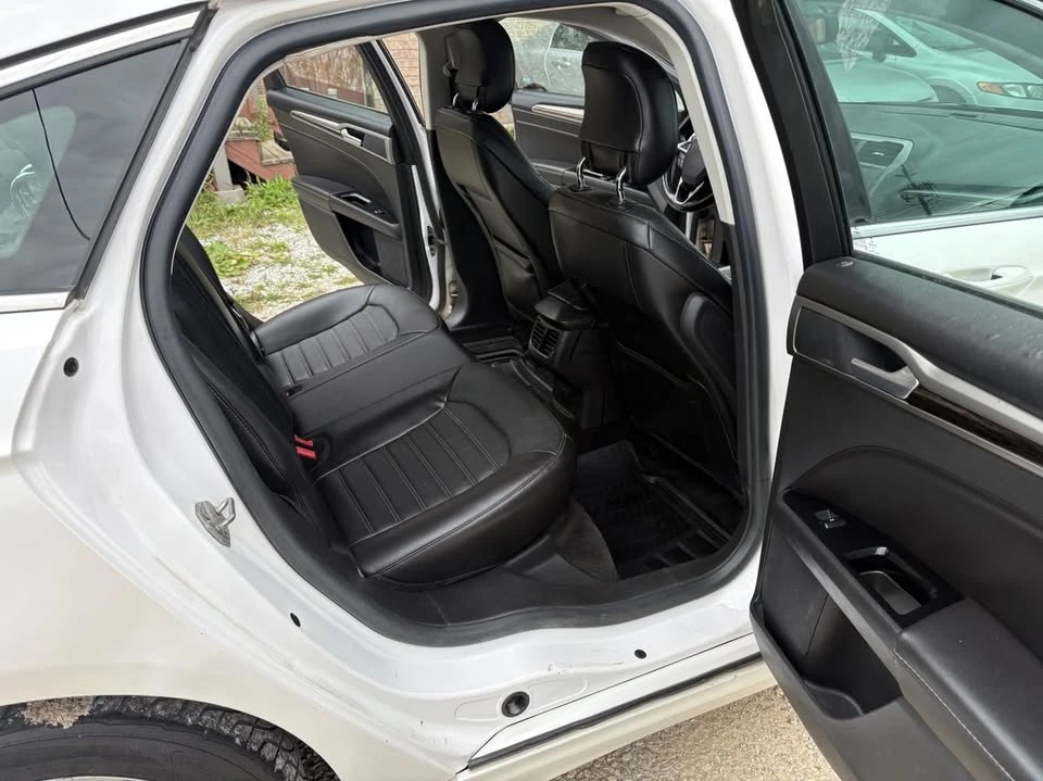 2014 Ford Fusion 2nd Gen - Image 10 of 20
