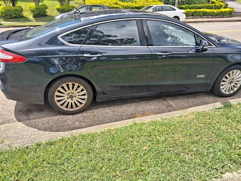 2014 Ford Fusion Energi SE