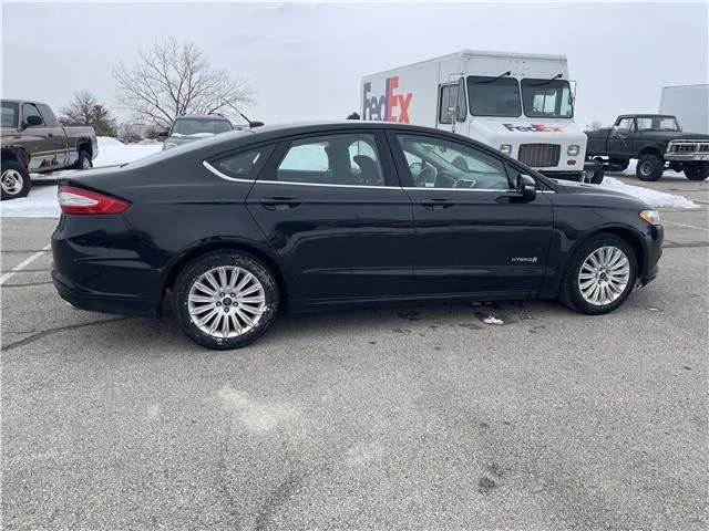 2014 Ford Fusion 2nd Gen - Image 9 of 21