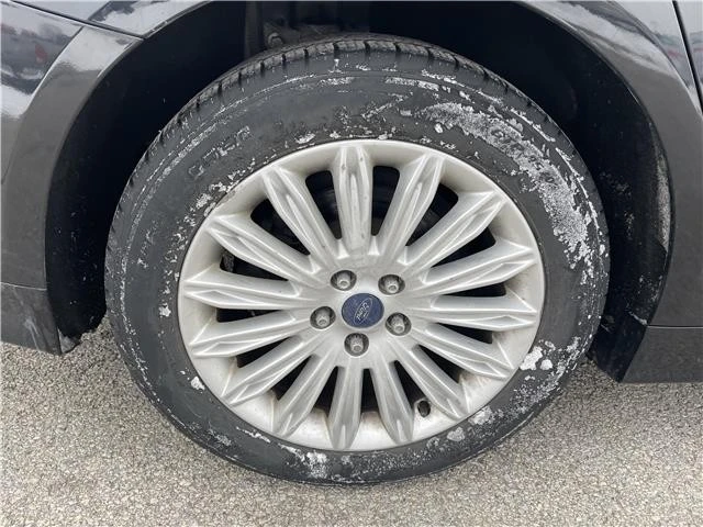 2014 Ford Fusion 2nd Gen - Image 12 of 21