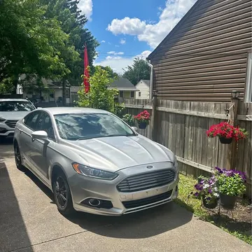 2014 Ford Fusion SE