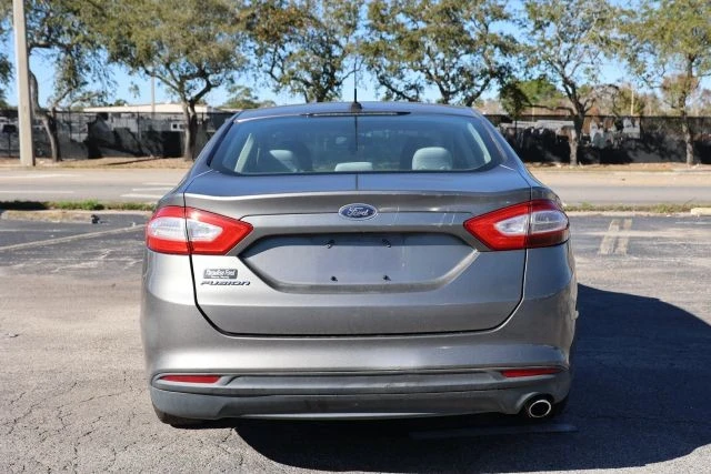 2014 Ford Fusion 2nd Gen - Image 8 of 12