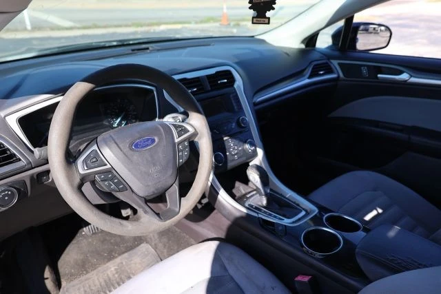 2014 Ford Fusion 2nd Gen - Image 2 of 12