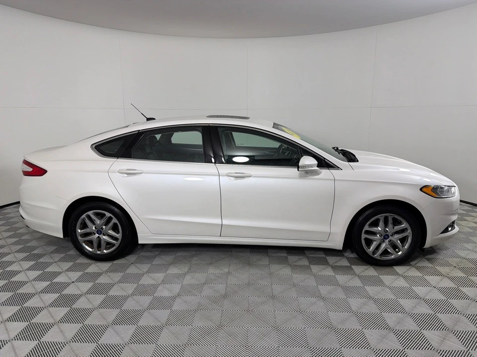2014 Ford Fusion 2nd Gen - Image 4 of 21